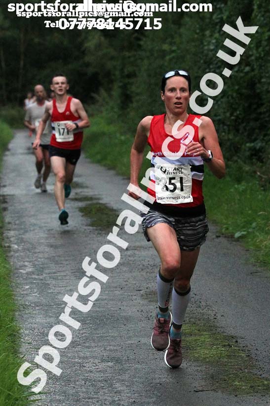 Morpeth 10k Road Race (North Eastern Champs. 10k). Photo: David T. Hewitson/Sports for All Pics
